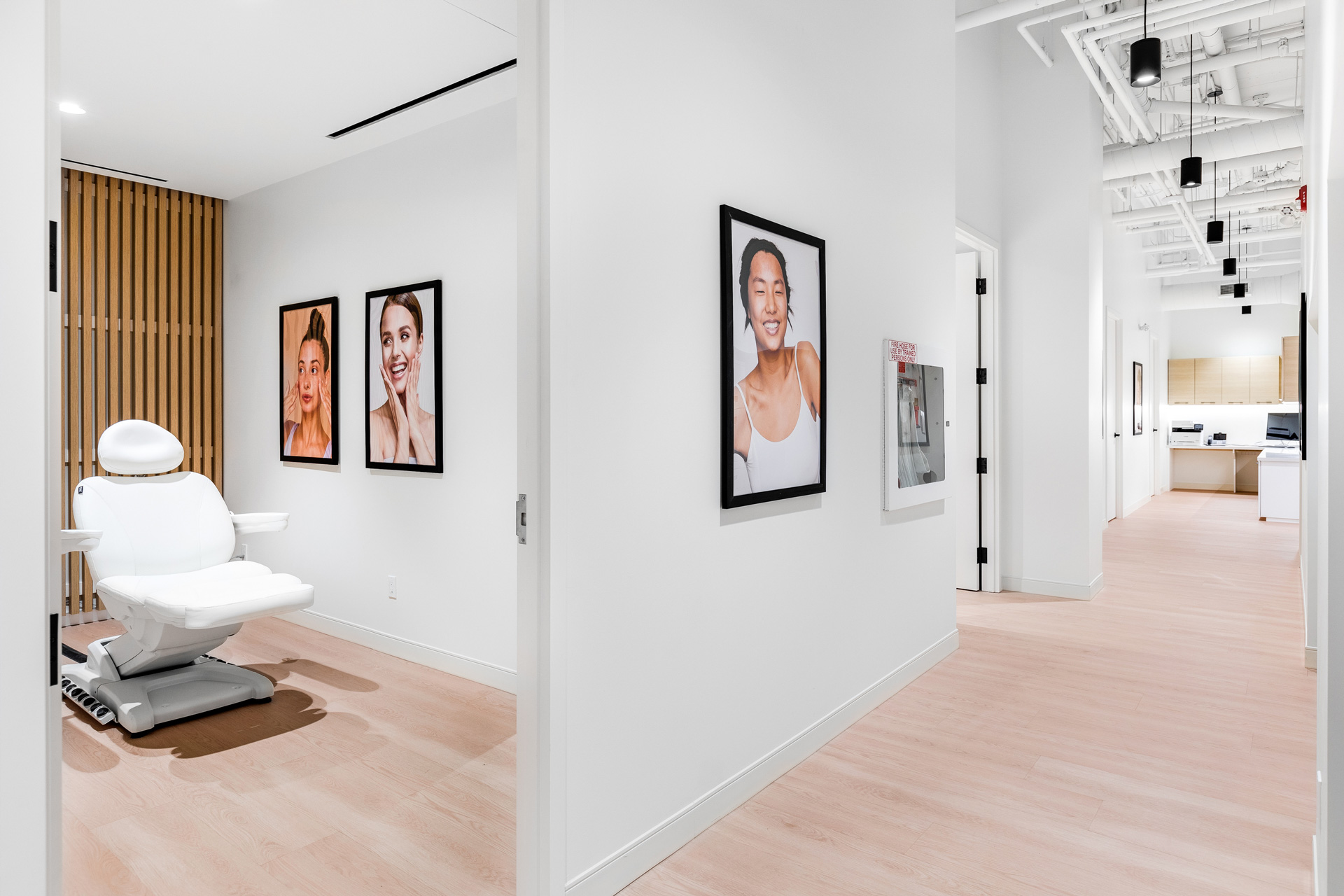 3G-CYLINDERS-The-LookLab-07