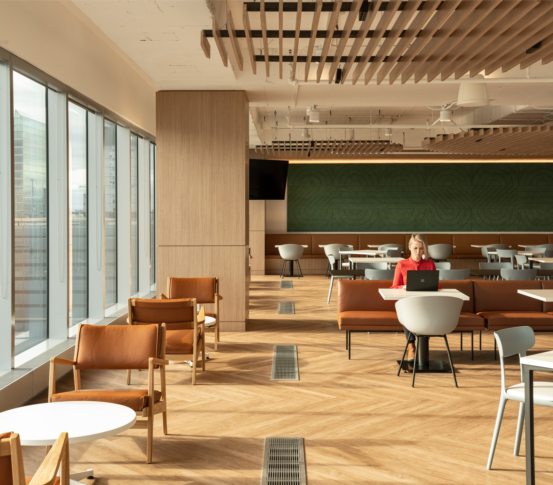 3G-ZOIE-Life-Works-01